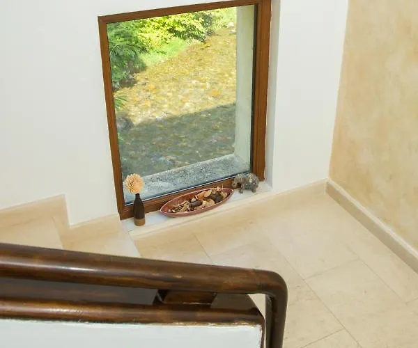 Mikaela 3* 加布罗沃